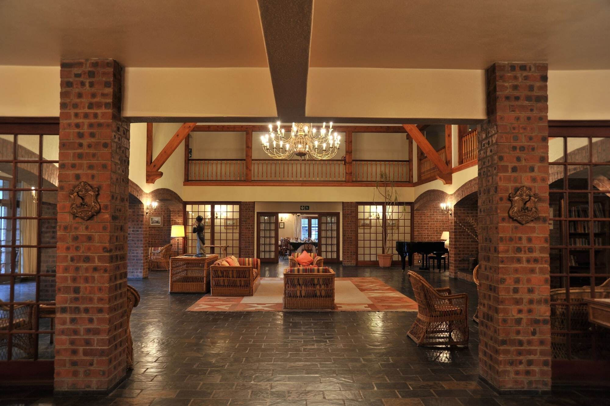 Wartburger Hof Hotel Midlands מראה חיצוני תמונה